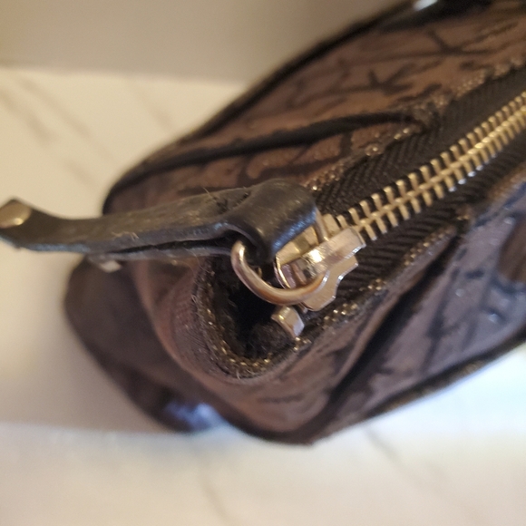 Calvin Klein Tote ,New - Picture 3 of 8